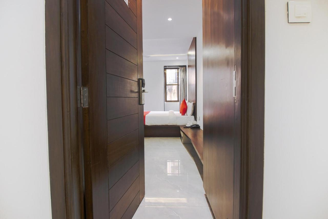 Hotel Flora Suites Mumbai Exterior foto
