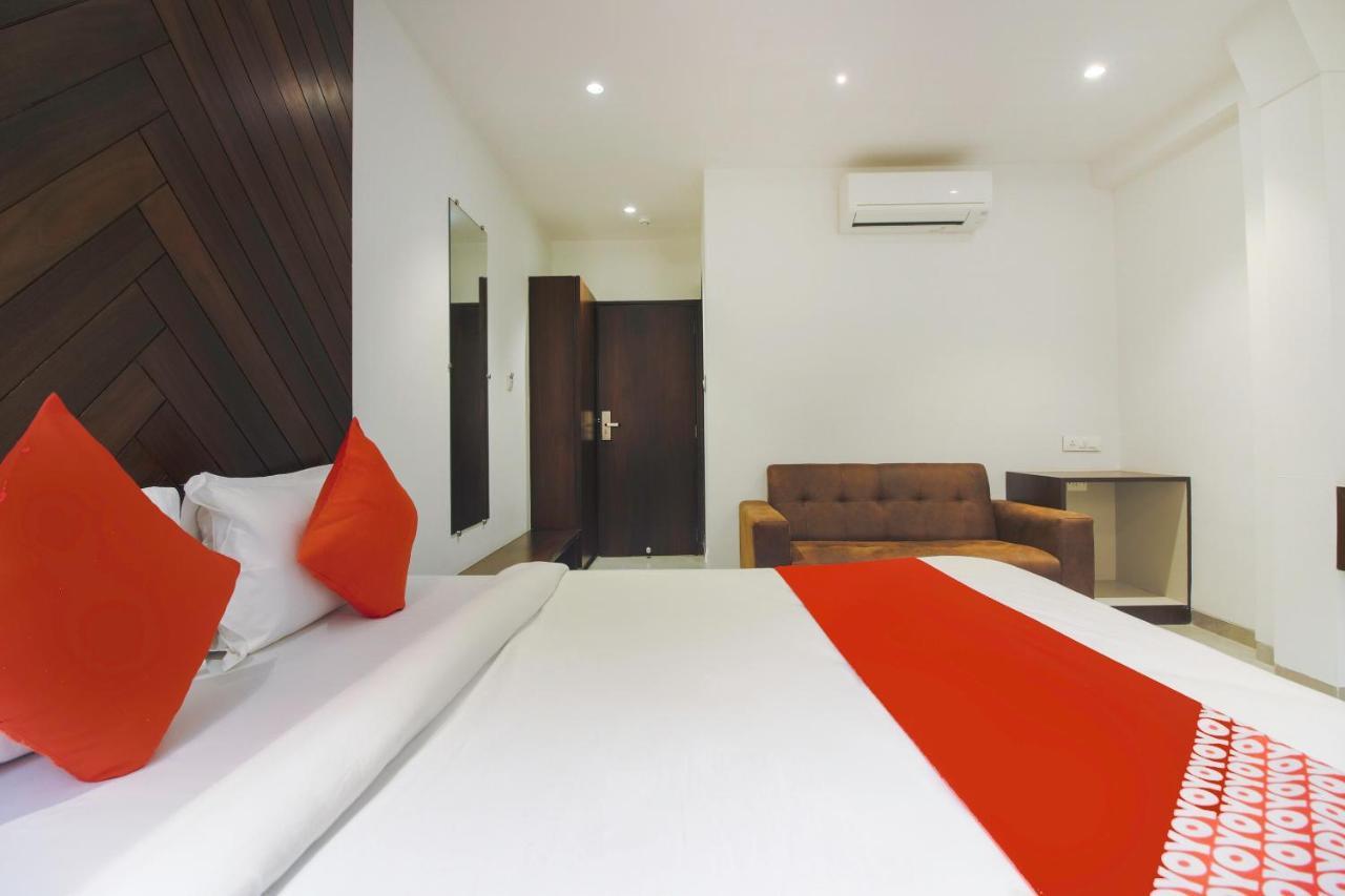 Hotel Flora Suites Mumbai Exterior foto
